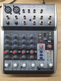 Behringer XENYX QX602MP3