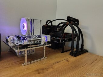 Streacom BC1 V2 Benchtable + ASUS ROG STRIX 1000W White