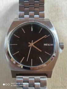 Nixon - pánske hodinky