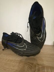 Prvo triedne kopacky Nike Phantom