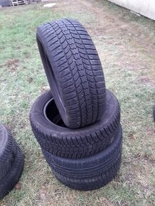 215/55r16 93 V  zimne