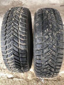 Predam pneu 225/70 R15 C