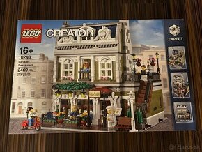 LEGO 10243 Parisian Restaurant