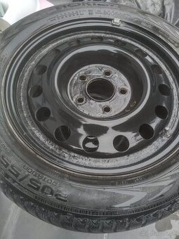 NOKIAN ZIMNE 205/55/R16  9IT S DISKAMI - 3 kusy