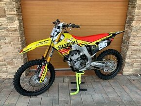 Suzuki rmz 250