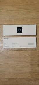 Apple Watch SE 44 mm , temne atramentový hliník M/L