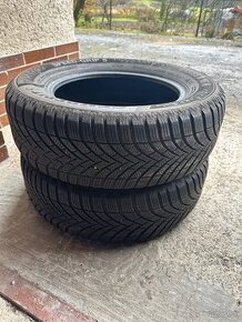 Zimné pneumatiky 215/65 R16