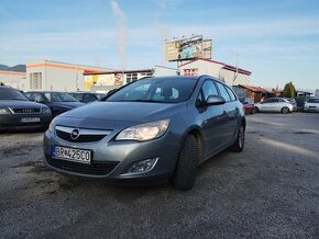 Opel Astra Sport Tourer ST 1.7 CDTI ECOTEC