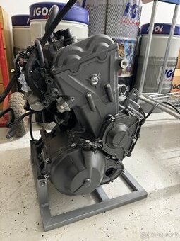 Motor Yamaha MT09 2023