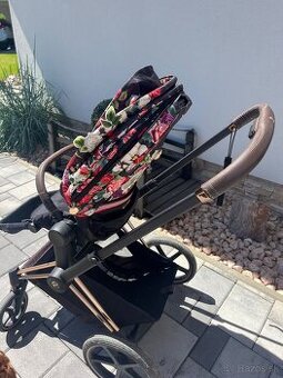 Cybex Spring blossom