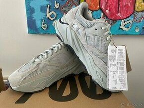 Yeezy Boost 700 Salt velkosť 6.5