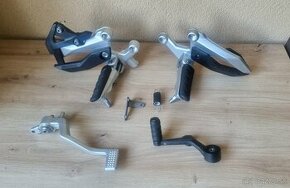 BMW S1000XR Prepakovanie, stupacky, radenie, footrest