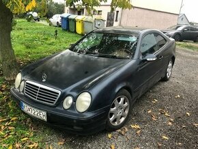 Mercedes CLK 200 Kompressor - CENA: 500€