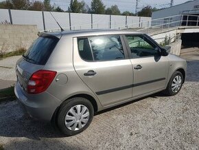 SKODA FABIA - 1