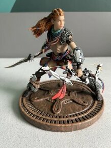 Horizon Forbidden West Aloy socha