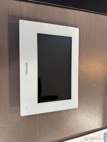 Vnútorný monitor HIKVISION DS-KH6320-LE1