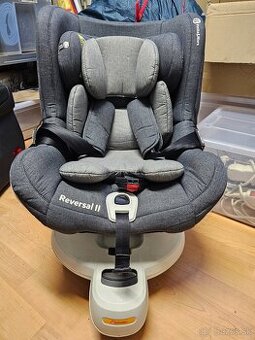 Autosedačka Petite&Mars 360° Reversal II Isofix Grey 0-18kg