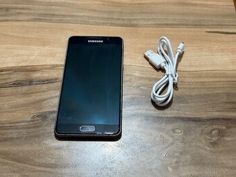 Predám Samsung Galaxy A5 2016 16GB Black známky používania