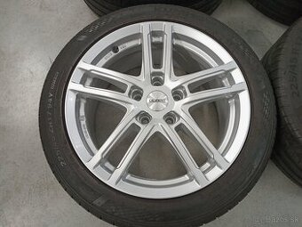 Letne ALU 5x112 R17 7,5J ET52 DEZENT SKODA OCTAVIA