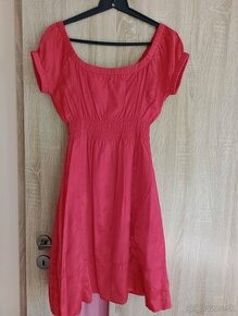 Červené letné šaty