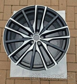 Disk BMW X5 G05 X6 G06 R22 zadný - 1