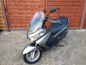 Suzuki Burgman 125 rok 2008  . - 1