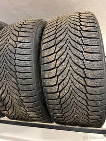 Na predaj 2ks zimne pneu Nexen 245/45 R18 100V