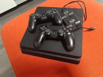 Play station 4 Slim 1TB