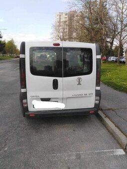 Predám Opel Vivaro 9-miestne