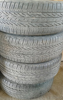 Predam letne pneu 215/60R17 96H Bridgestone