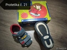 Chlapčenské sandálky č. 21