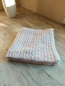 Pletená detská deka