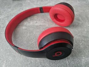 Beats solo 3 wireless - (L) strana nalomená - plně funkční