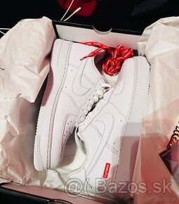 Nike air force 1 low white x Supreme 42,5