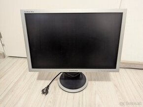 Samsung 205BW 20" LCD 1680x1050