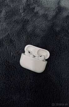 AirPods 2. generacia