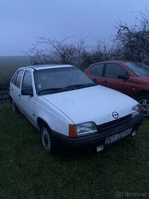 Opel Kadett LS 1.8i