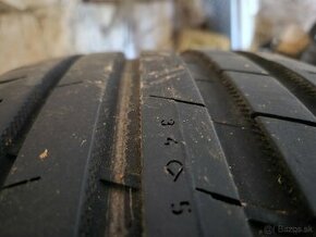 Ford Kuga 235/55 R17 - 1