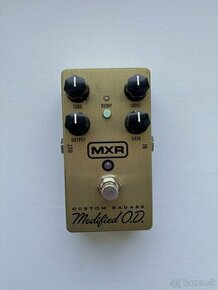 Predám gitarový overdrive efekt Dunlop MXR Custom Badass - 1