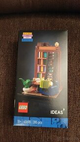 LEGO 40698: Na knihy nedám dopustiť