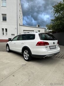 Passat b7 ponukam na prenajom Dsg combi 2,0tdi