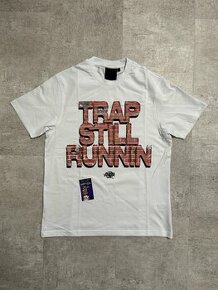 Syna World Trap Still Runnin Tee