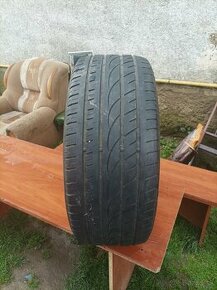 Predám letné pneumatiky 2ks 235/45r18