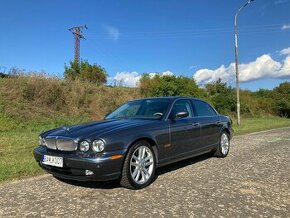 Jaguar XJ Super V8 LWB - 1