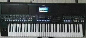 Yamaha psr sx 600