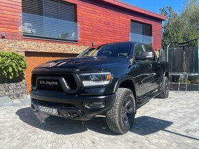 Dodge RAM 5.7L Hemi Rebel - 1