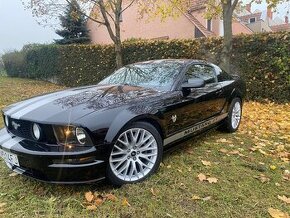 Ford Mustang 4.6 GT Premium