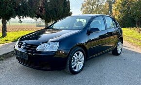 VOLKSWAGEN GOLF 1.9 TDI UNITED SPORT - Bez DPF / Ťažné