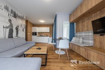 Luxusný horský dvojspálňový apartmán s parkovacím státím v l