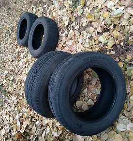 Pneumatiky Zimne TIGAR 215/60 R16 99H - 1